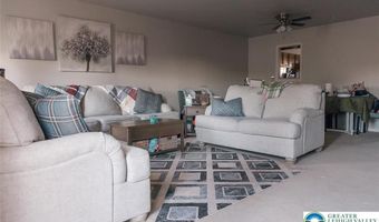 335 Moty Dr, Alburtis, PA 18011