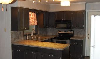 312 DEWING St, Bastrop, LA 71220