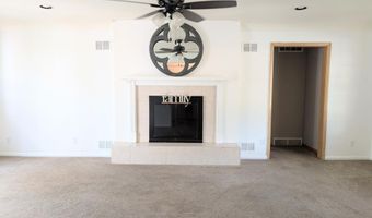 202 North Ln, Albert Lea, MN 56007