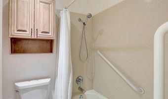 8210 Dagan St, Anchorage, AK 99502