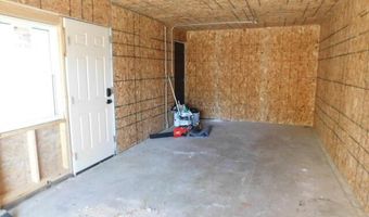 27 Maxwell Ln, Bangor, ME 04401