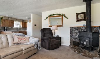 261 Hemlock St, Buffalo, WY 82834
