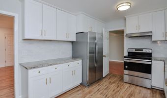 3187 Plymouth Rd Rd, Ann Arbor, MI 48105