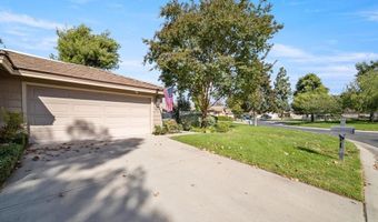 4320 Los Padres Dr, Fallbrook, CA 92028
