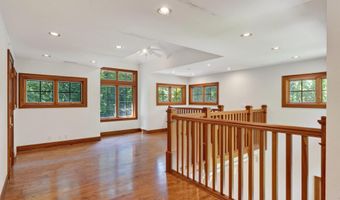 2410 State Ave, Ames, IA 50014