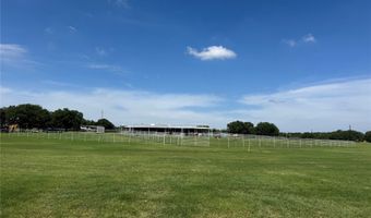 125 Rolling Bend Rd, Alvord, TX 76225
