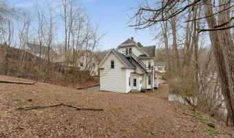 38 Long St, Barre, VT 05641