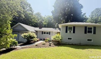 11 Hall Passway, Danbury, CT 06811