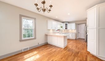 823 W Superior St, Alma, MI 48801