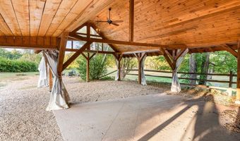 32 Maple St, Andover, NH 03216