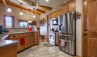 1590 W Foothills Dr, Ash Fork, AZ 86320