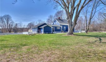499 Seven Mile Rd, Cranston, RI 02831