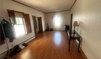 105 Winter St, Lincoln, RI 02838
