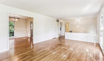 6812 ALGONQUIN Ave, Bethesda, MD 20817