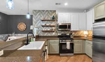 1002 Cunningham Ct, Belleville, NJ 07109
