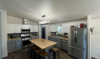 350 WORTON Ln, Auburn, WY 83111