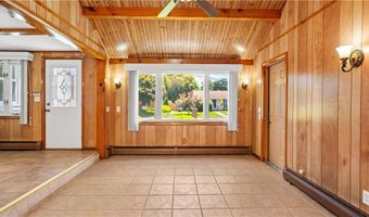 67 Vancouver Ave, Warwick, RI 02886