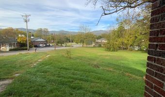 61 Fairview Rd, Andrews, NC 28901