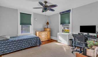 61 E Washington Ave, Atlantic Highlands, NJ 07716