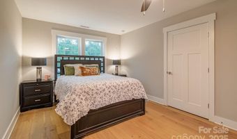 64 Creekside View Dr, Asheville, NC 28804