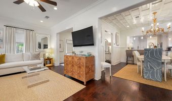 354 Main St, Bay St. Louis, MS 39520