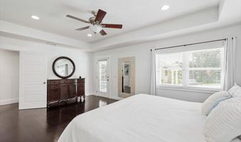 1420 E COAST Dr, Atlantic Beach, FL 32233