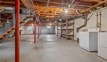 30 Winthrop St, East Providence, RI 02915