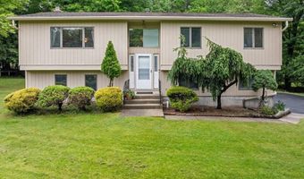 60 Smith Hill Rd, Airmont, NY 10952