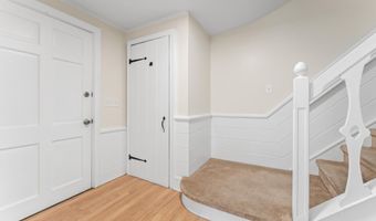 608 Berkeley Ave, Beachwood, NJ 08722