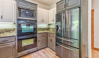 550 Crowson Rd, Ashland, OR 97520