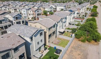 733 W FLINTLOCK Way, Chandler, AZ 85286
