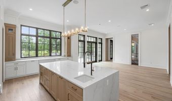 19 Rio Vista Dr, Alpine, NJ 07620