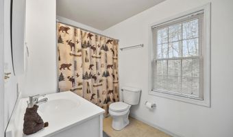 705 BEAUREGARD Dr, Basye, VA 22810