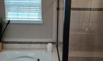 25501 EMERSON OAKS Dr, Aldie, VA 20105