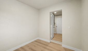 1065 W WHITELEY St, Apache Junction, AZ 85120