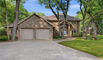 1703 S Le Homme Dieu Dr NE, Alexandria, MN 56308