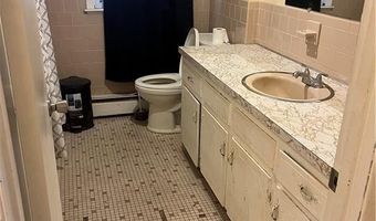 52 Bicentennial Way, North Providence, RI 02919