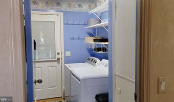 518 WEAVER Dr 518, Dover, DE 19901