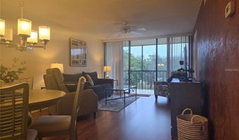 800 COVE CAY Dr 4C, Clearwater, FL 33760