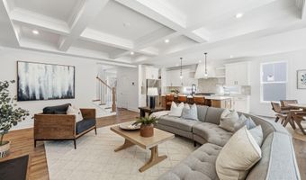 5413 WOODWAY Dr, Alexandria, VA 22310