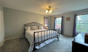 20 Morrison Ave, Middletown, RI 02840