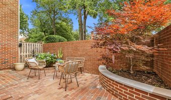 20 S MONTANA St, Arlington, VA 22204