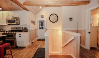 8 Grammys Way, Alton, NH 03810