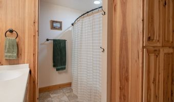 14300 Cambridge Rd, Bonner, MT 59823
