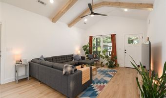 87 Leicester Dr, Bella Vista, AR 72714