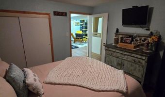 928 BLACK HILLS Ave, Alliance, NE 69301