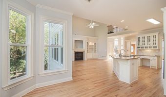4012 Erin Dr, Alpharetta, GA 30022