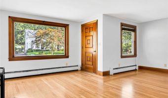 115 Waterman St, Cumberland, RI 02864