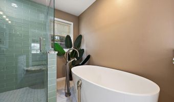 28 CLARK Rdg, Hockessin, DE 19707