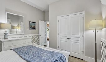 7209 MEETING HOUSE Ln, Apollo Beach, FL 33572
